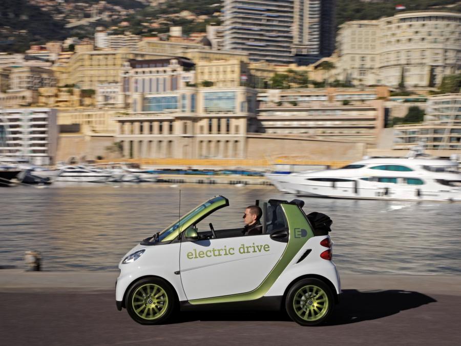  Smart ForTwo Electric Drive 2009 года  (фото 10 из 42)